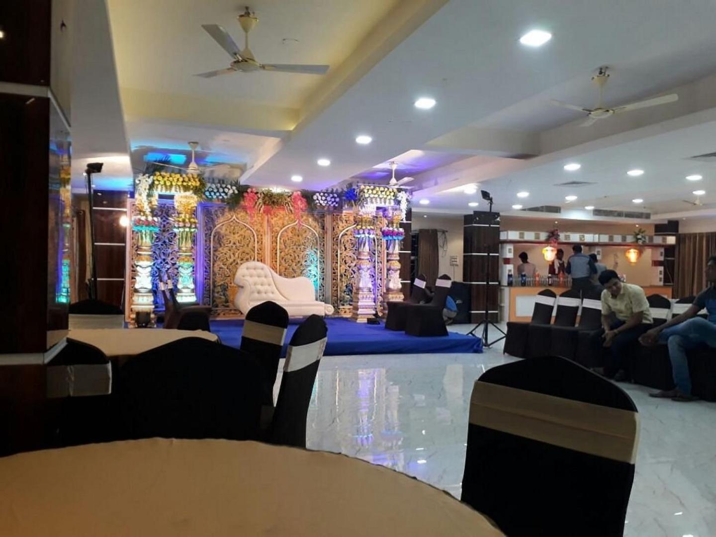 Hotel Akash Sarovar Purulia Bagian luar foto