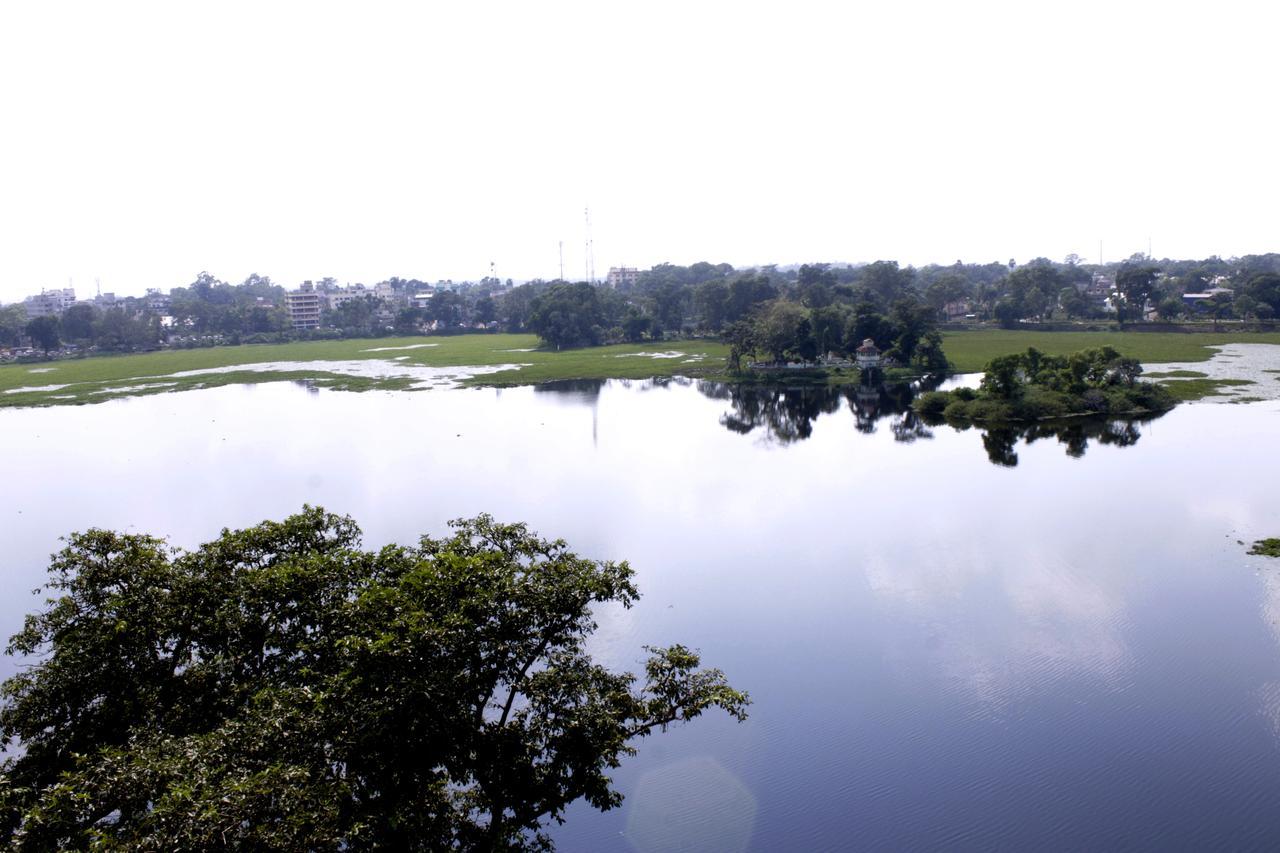 Hotel Akash Sarovar Purulia Bagian luar foto